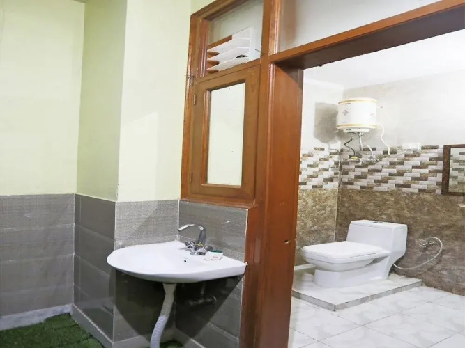 M-stays by OYO Rooms