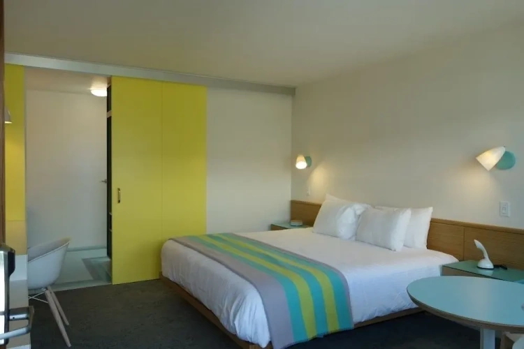 King California Double room