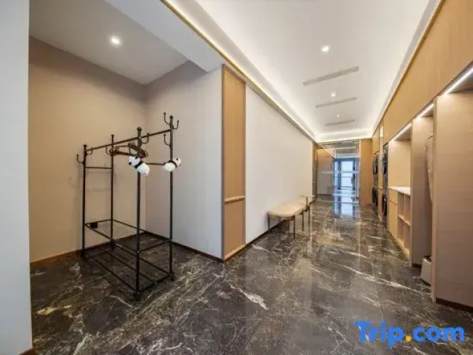 JinGuan City  Hotel