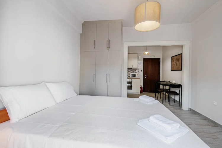 Alex Home by Corfuescapes
