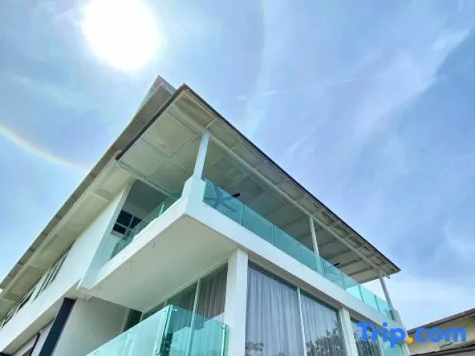 Sea Home Boutiques Hotel
