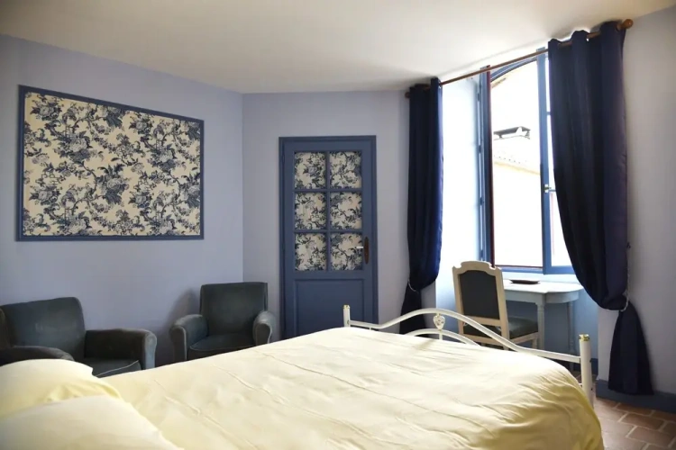 Comfort room