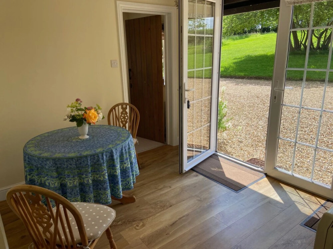 Oke Apple Cottage