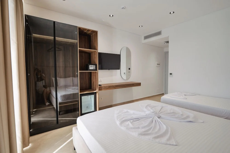 Sunlight Hotel