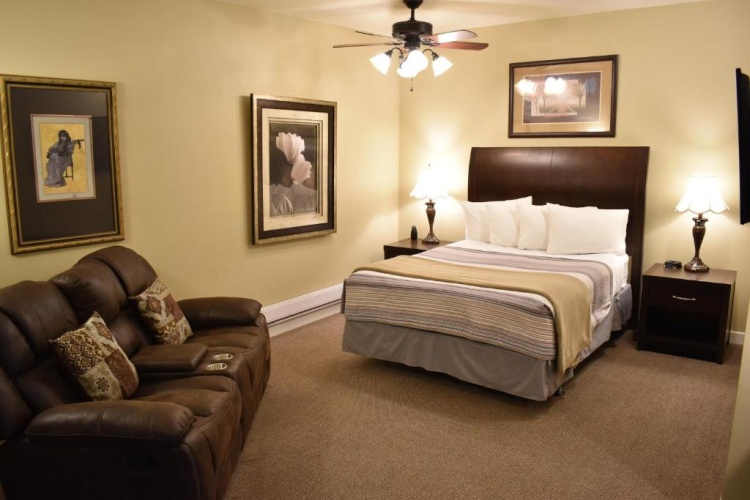 Quadruple Suite
