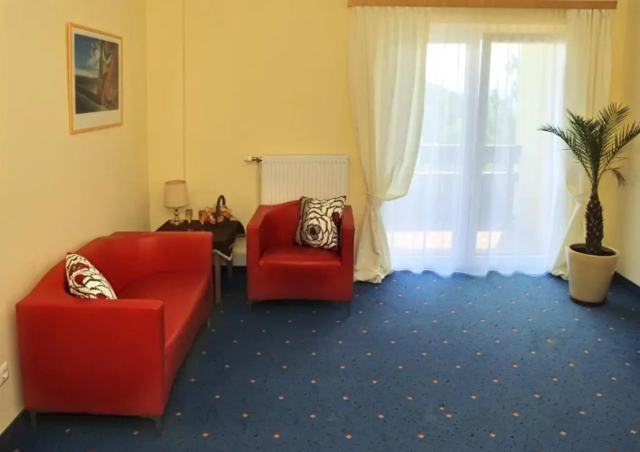 Standard Family room with mountain view