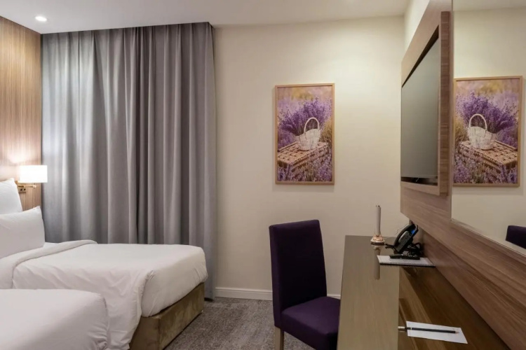 Tura Hotel AlNuzha