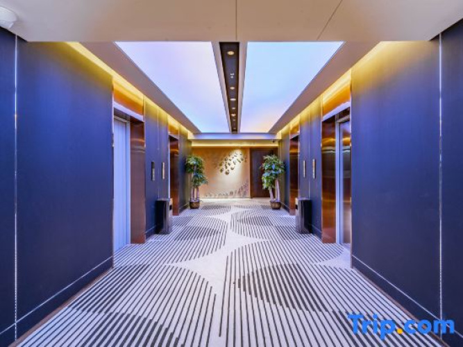 Wotuo E-sports Entertainment Hotel
