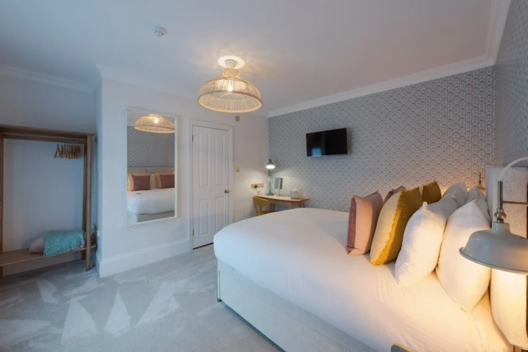 Economy Twin room