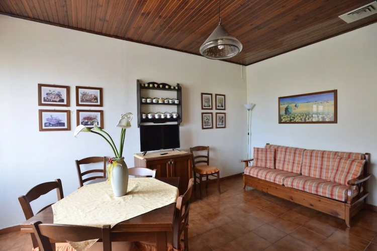 IzzHome Pula Crispi