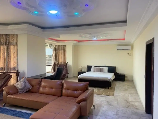 Presidential room