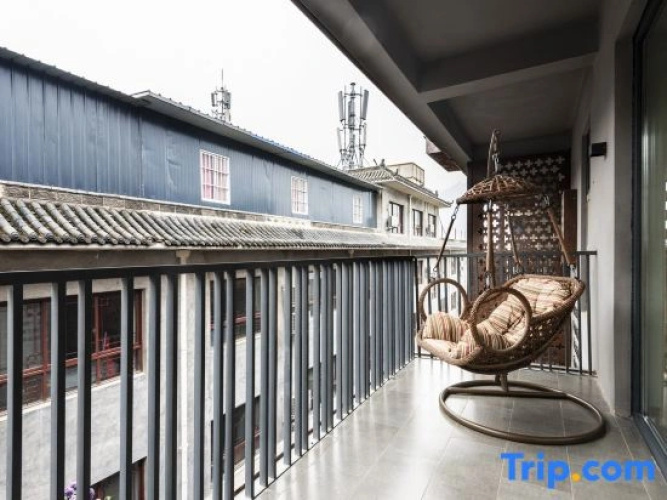 Yinju Jiushe Hostel