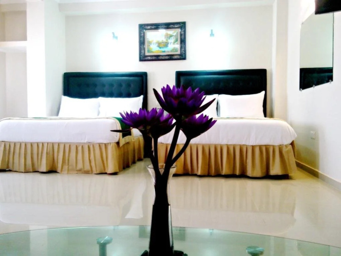 Lazaani Hotel Colombo