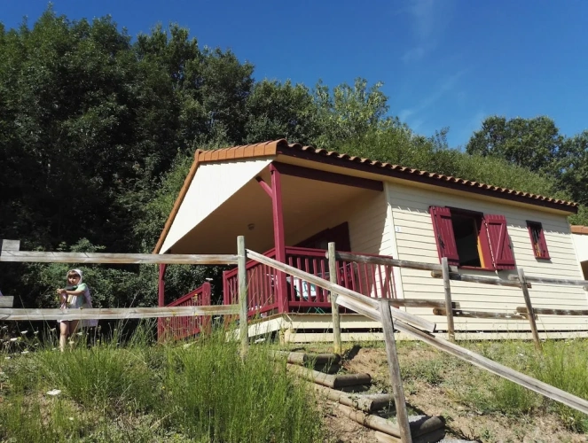 2 Bedrooms Chalet
