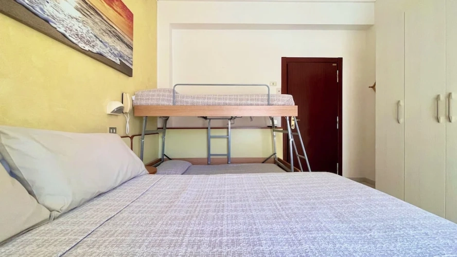 Comfort Quadruple room with balcony