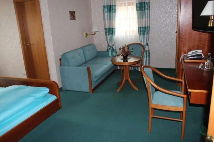 Standard Quadruple room