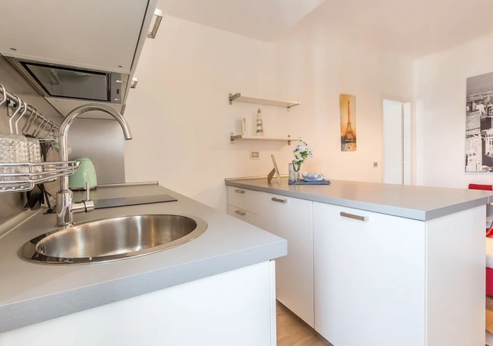 1 Bedroom Apartment with balcony