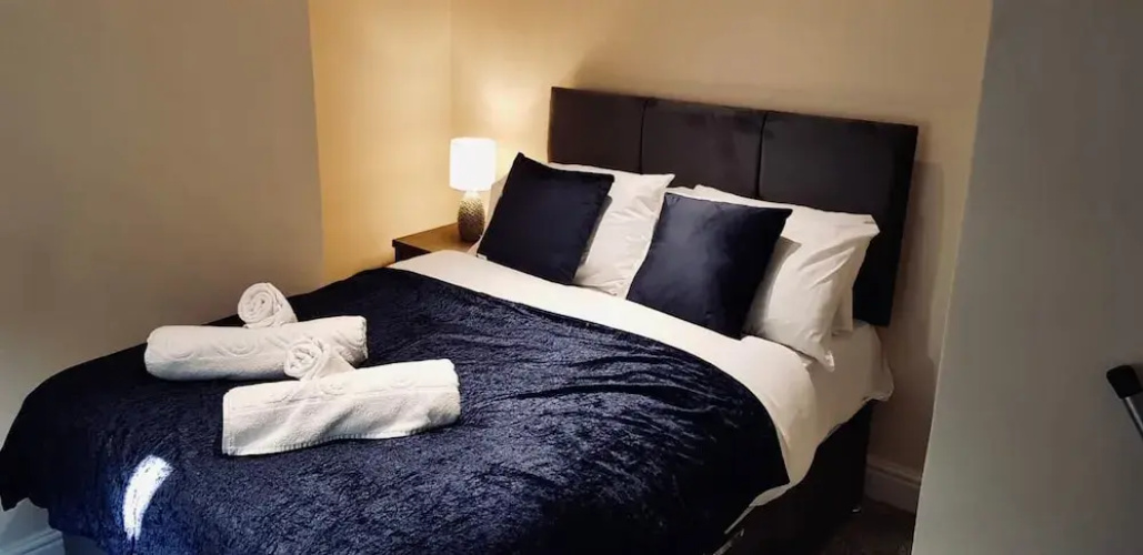 Three Bed Apt Beach View Brighton by Sojo Stay