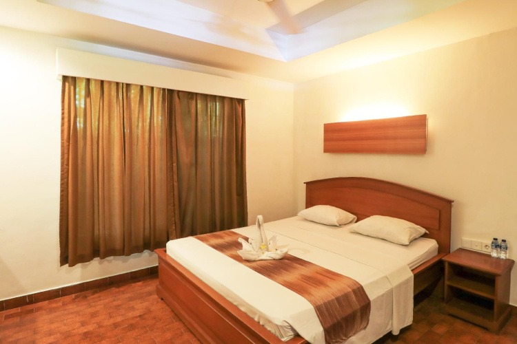 Adhi Dharma Hotel