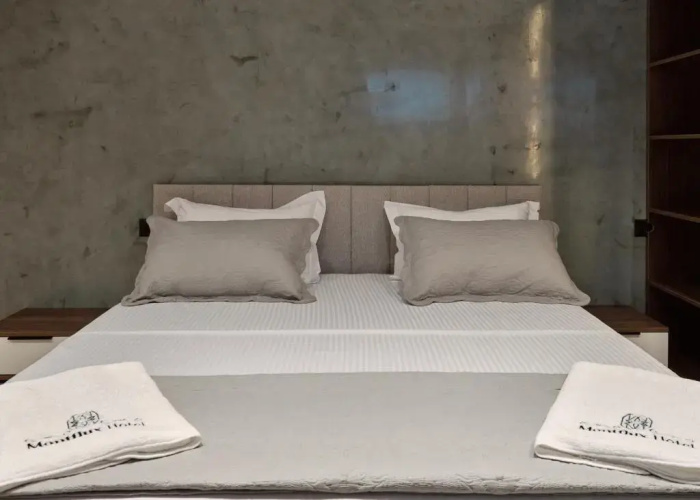 Montflux Hotel