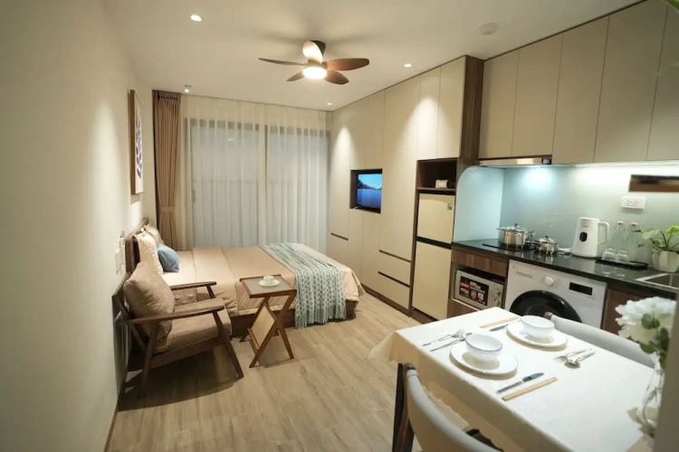 Economy room