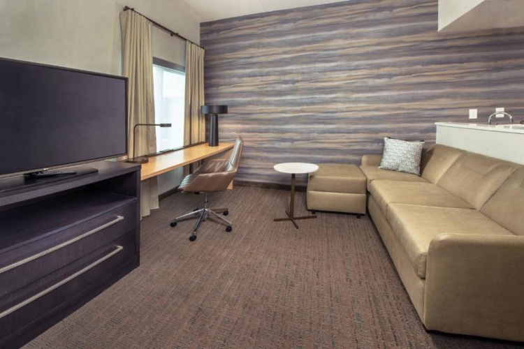 1 Bedroom Double Suite