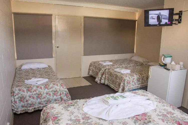 Swiss Motel