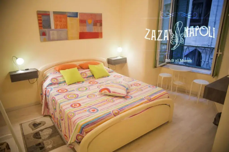 Zazà Napoli B&B