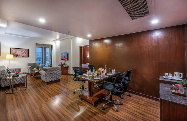 Standard room with balcony