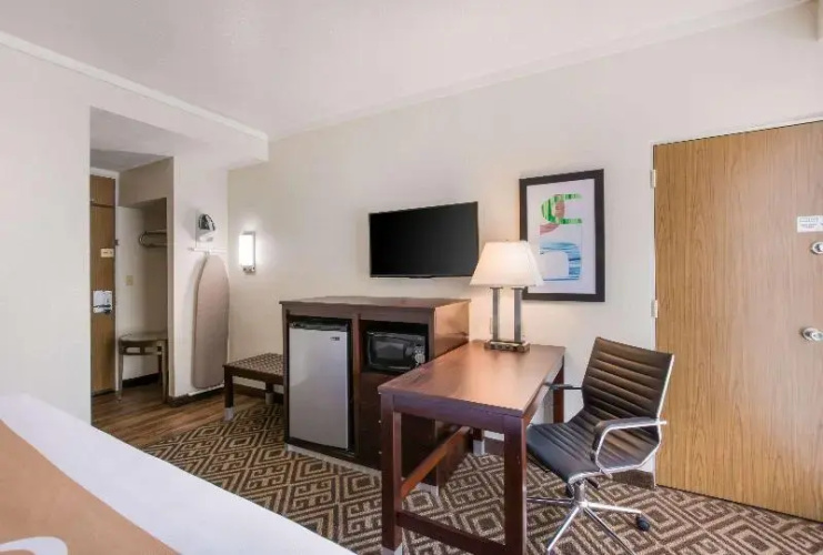 Quality Inn