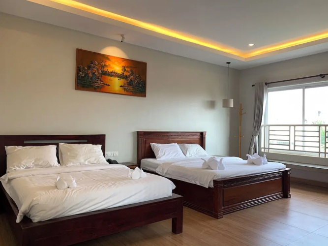 Nico's Hotel 2