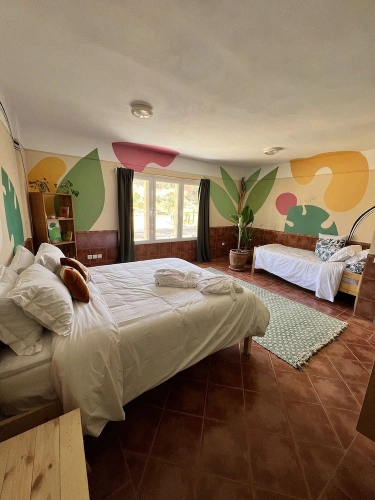 Comfort room