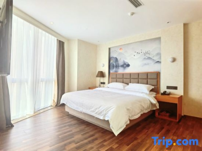 Business Family Suite