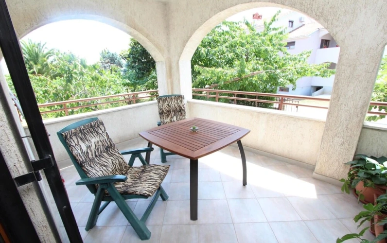 1 Bedroom Apartment with balcony
