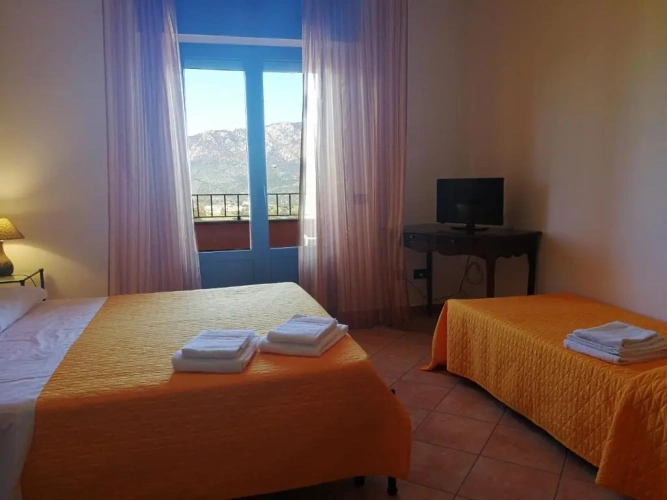 Standard Double room with balcony and with view