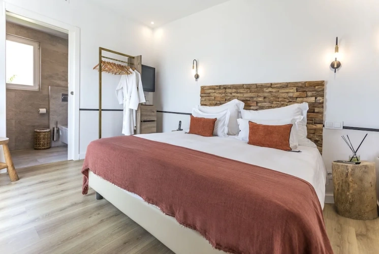 Superior room with balcony and with sea view