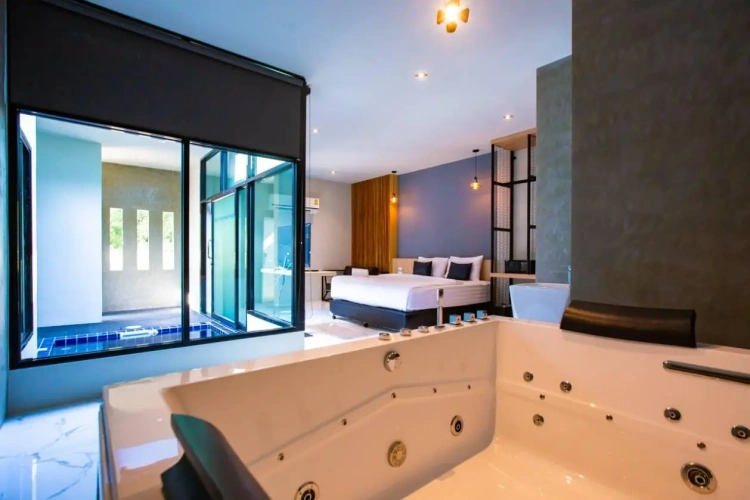 2 Bedrooms Double Suite