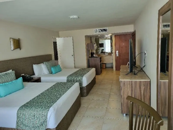 1 Bedroom Single Suite