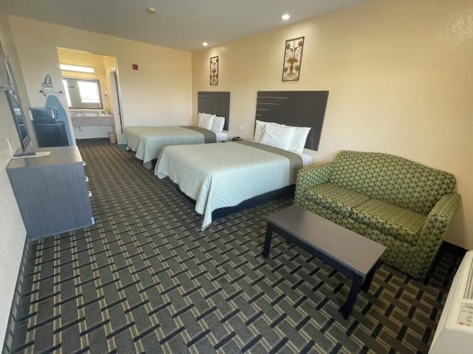 Deluxe Quadruple room