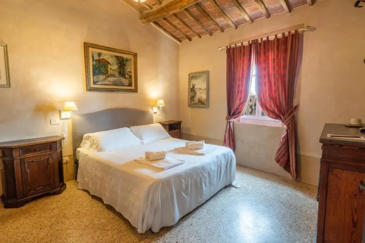 Standard Double room with view