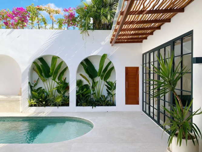 Splendid Villa Eden White Canggu Pool & 2 Bd