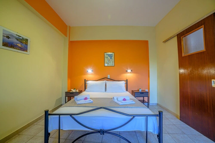 Standard Double room with garden view