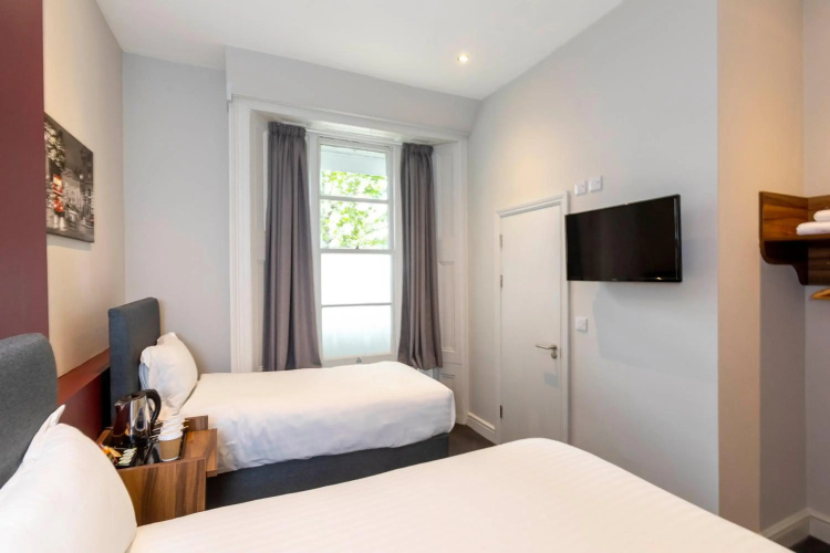 Royal Park Hotel