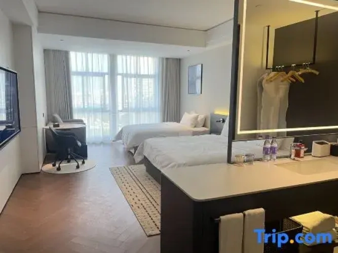 Standard Twin Family room