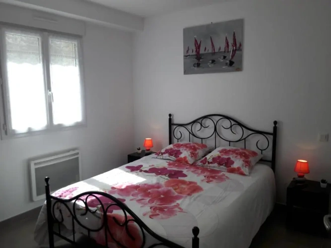 3 Bedrooms Cottage