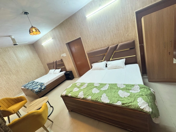 Deluxe Quadruple room