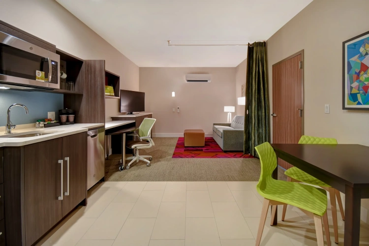 1 Bedroom Suite
