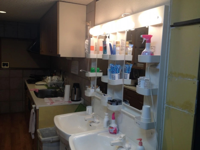 Shin-Osaka Backpacker's Hostel