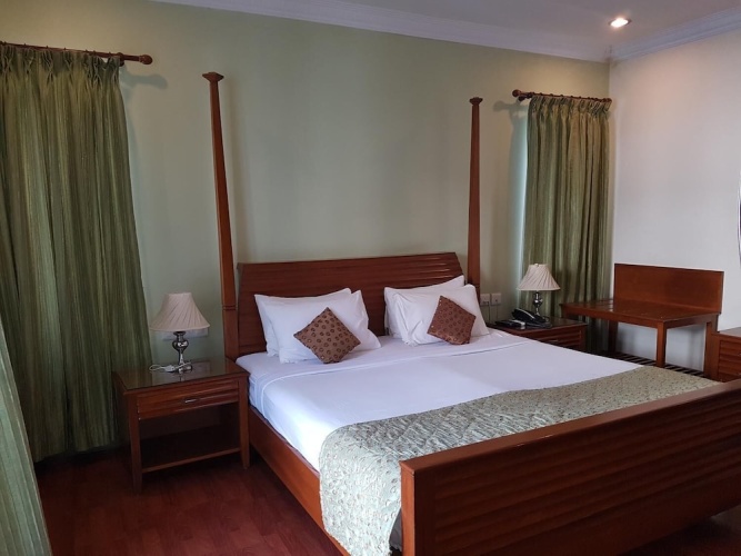 Hotel Trinity Suites