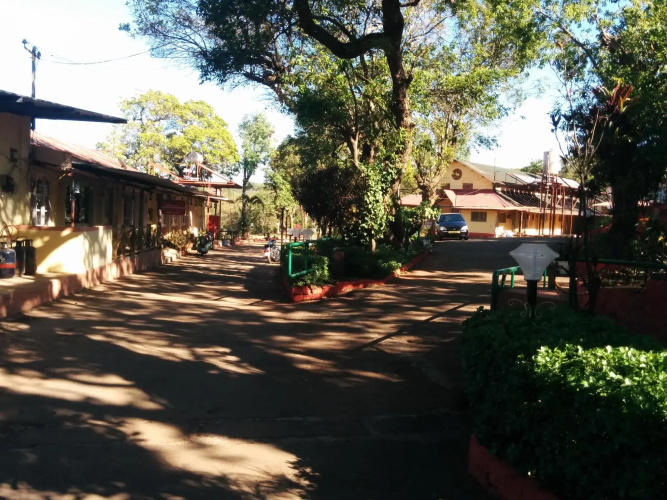 Aaram Lodging & Boarding